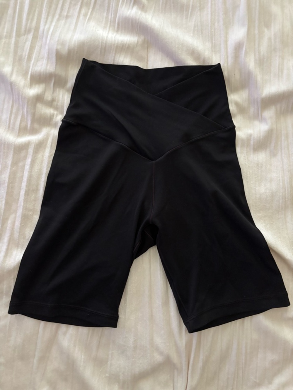 Aerie real me crossover bike short